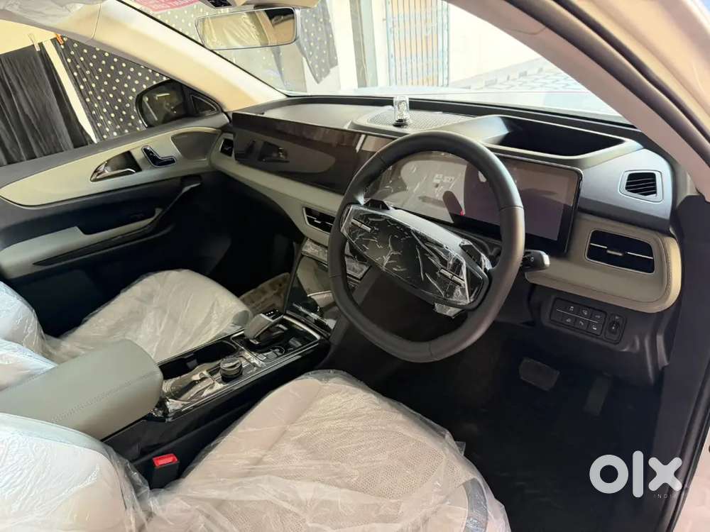 Mahindra Xev9s 2026 Electric Good Condition