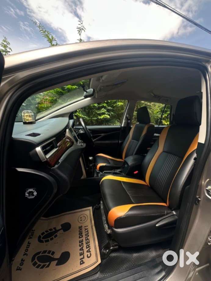 Toyota Innova Crysta 2.4 V, 2017, Diesel