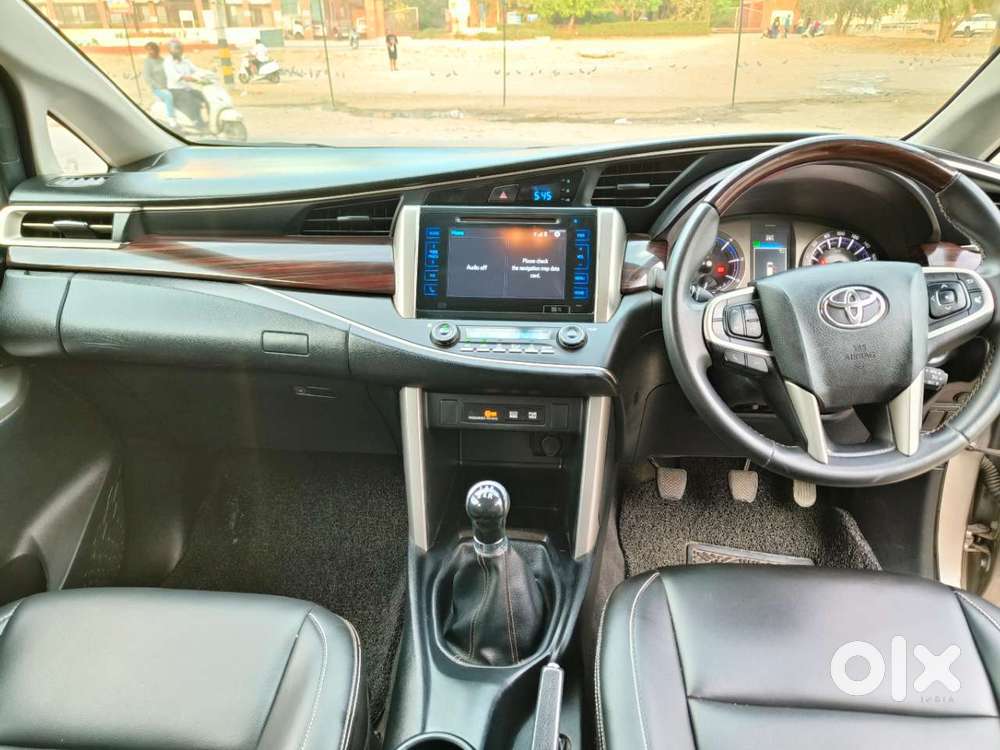 Toyota Innova Crysta 2.4 V 8 Str, 2018, Diesel