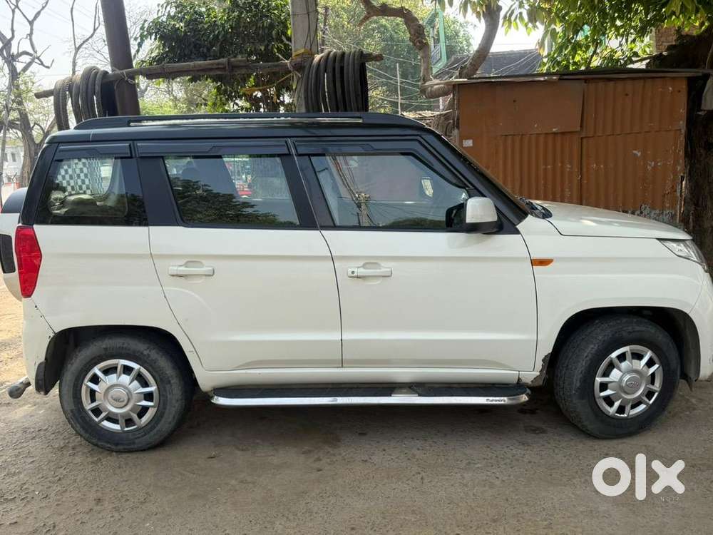 Mahindra Tuv 300 2018 Diesel Well Maintained