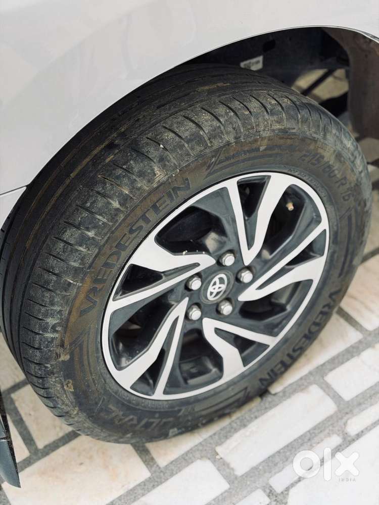 Toyota Innova 2.5 G (diesel) 7 Seater, 2022, Diesel