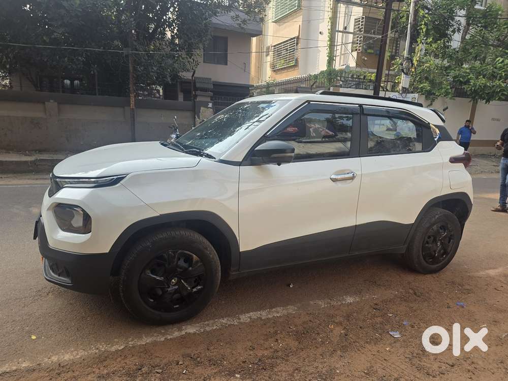 Tata Punch Pure 2024