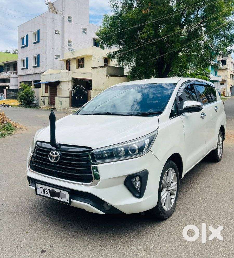 Toyota Innova Crysta 2.8z Automatic, 2018, Diesel
