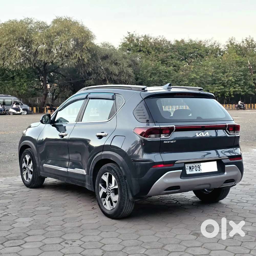 Kia Sonet 2023 Petrol Htk Plus (optional)