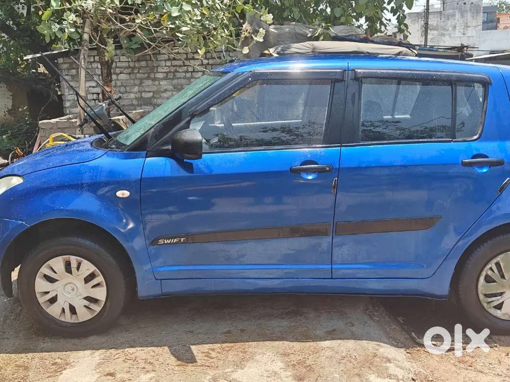 Maruti Suzuki Swift 2007 Petrol 95000 Km Driven