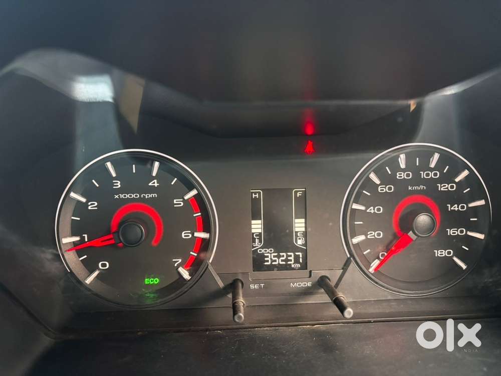 Mahindra Kuv 100 Diesel Top Model