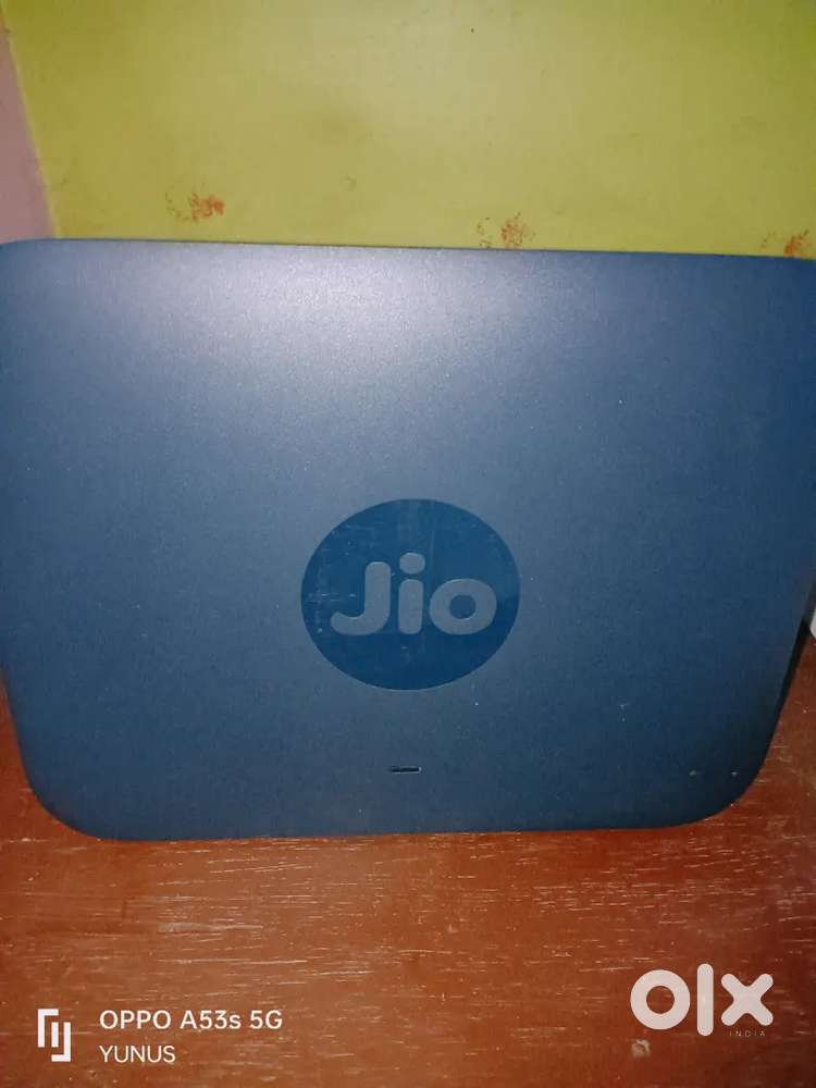 Jio wifi Router with adapter and connector