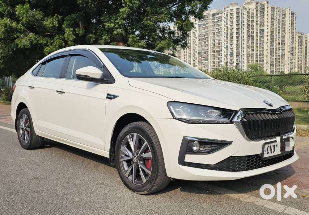 Skoda Slavia Style 1.5l Tsi Mt, 2022, Petrol