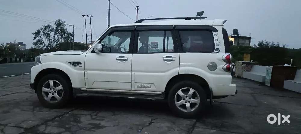 Mahindra Scorpio Classic 2018 Diesel 133000 Km Driven