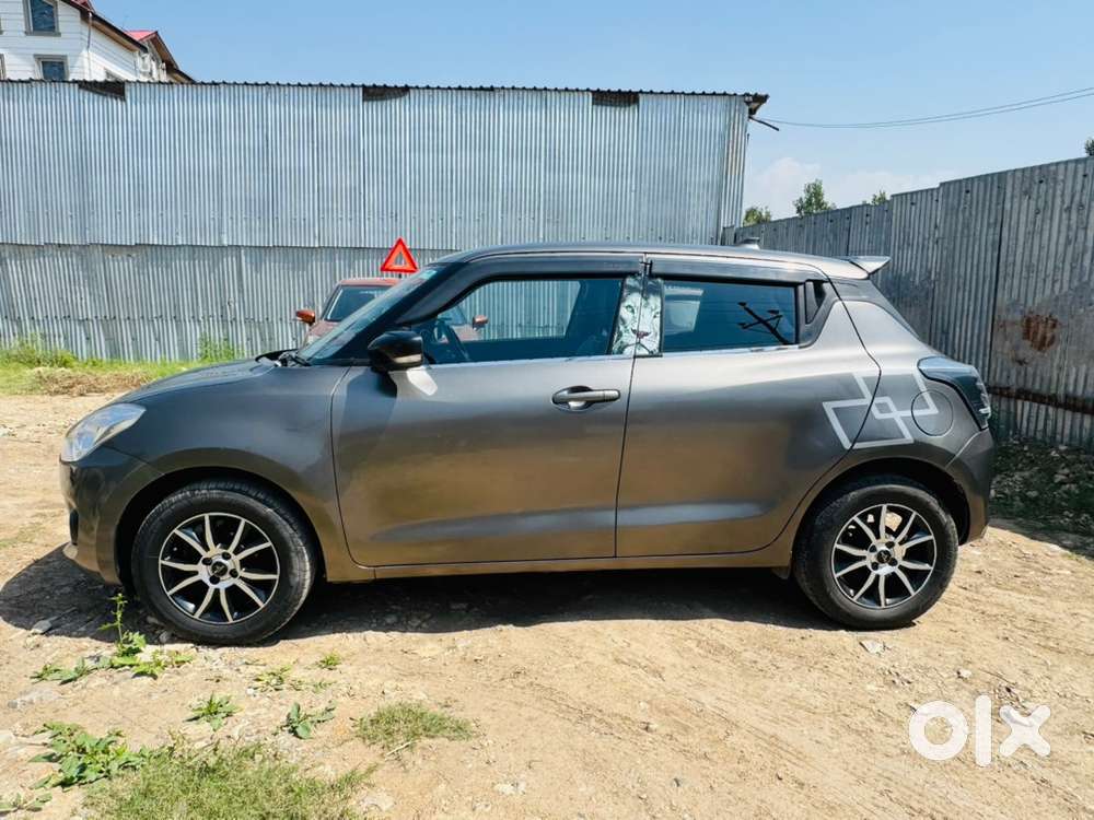 Maruti Swift Vxi + 2020