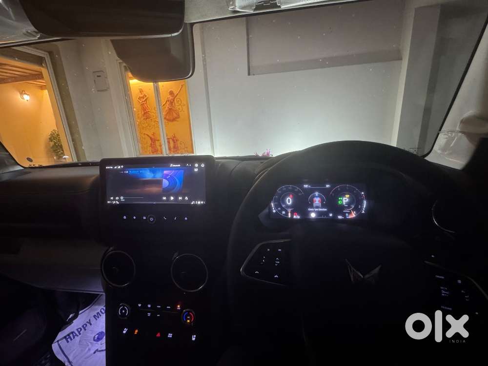 Fully Loaded Thar Roxx Ax7l Automatic Tango Red