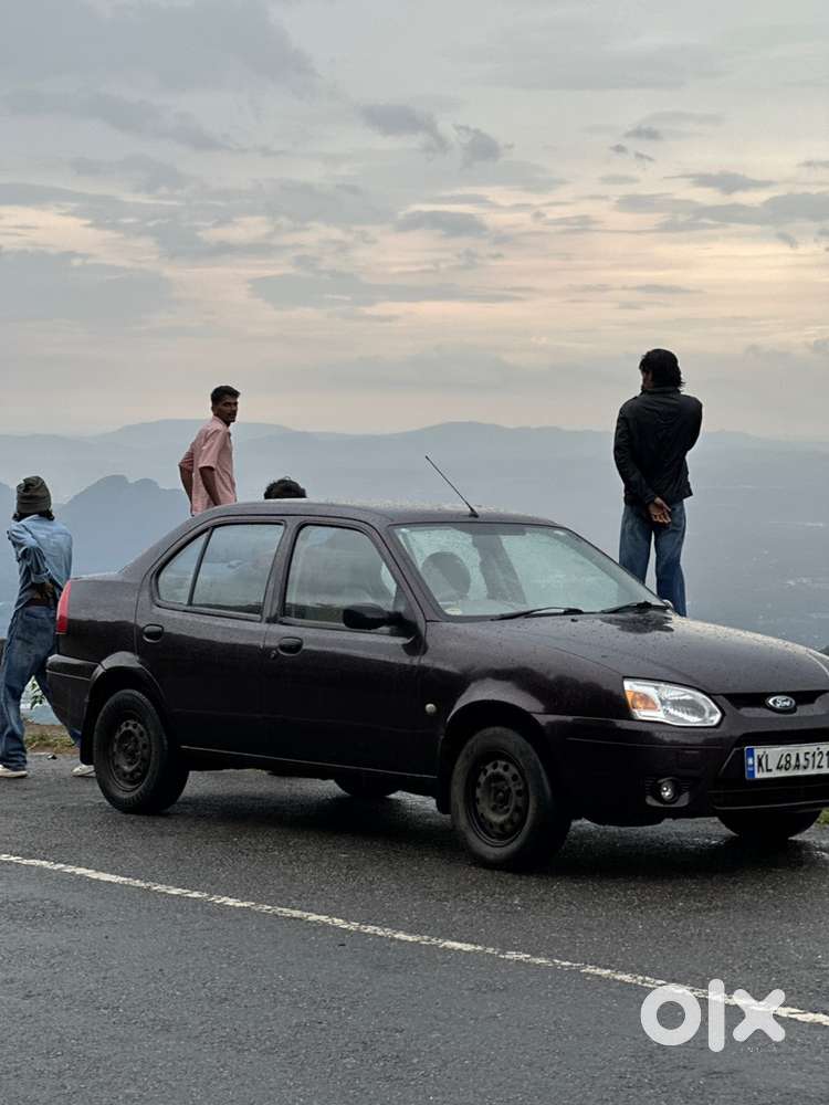 Ford Ikon 2009
