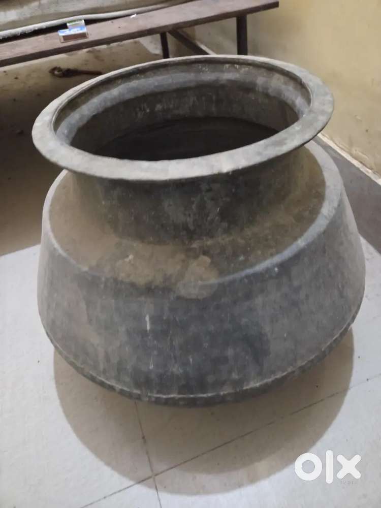 Peetal brass handi bartan cafe restaurant