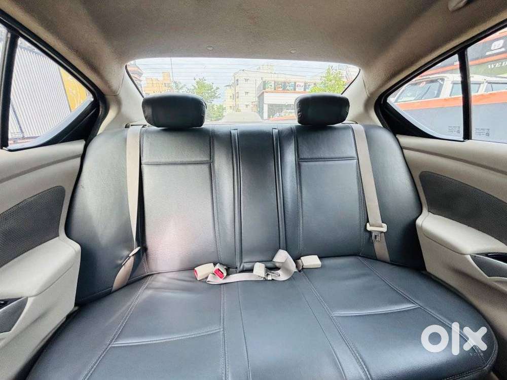 Renault Scala Rxl Mt, 2013, Diesel