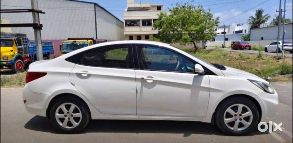 Hyundai Verna Crdi 1.6 At Ex, 2013, Diesel