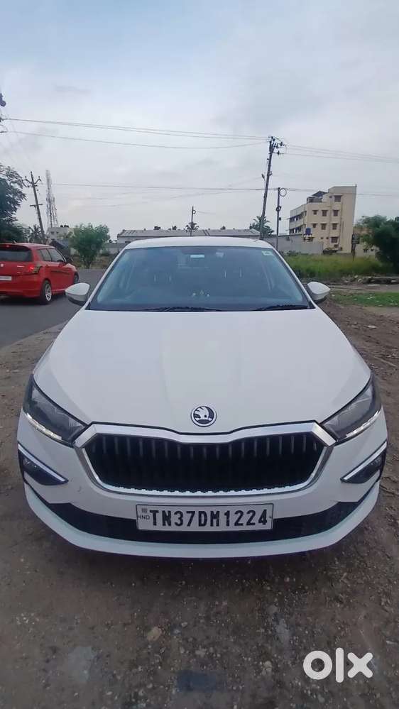 Skoda Slavia Active 1.0l Tsi Mt, 2022, Petrol
