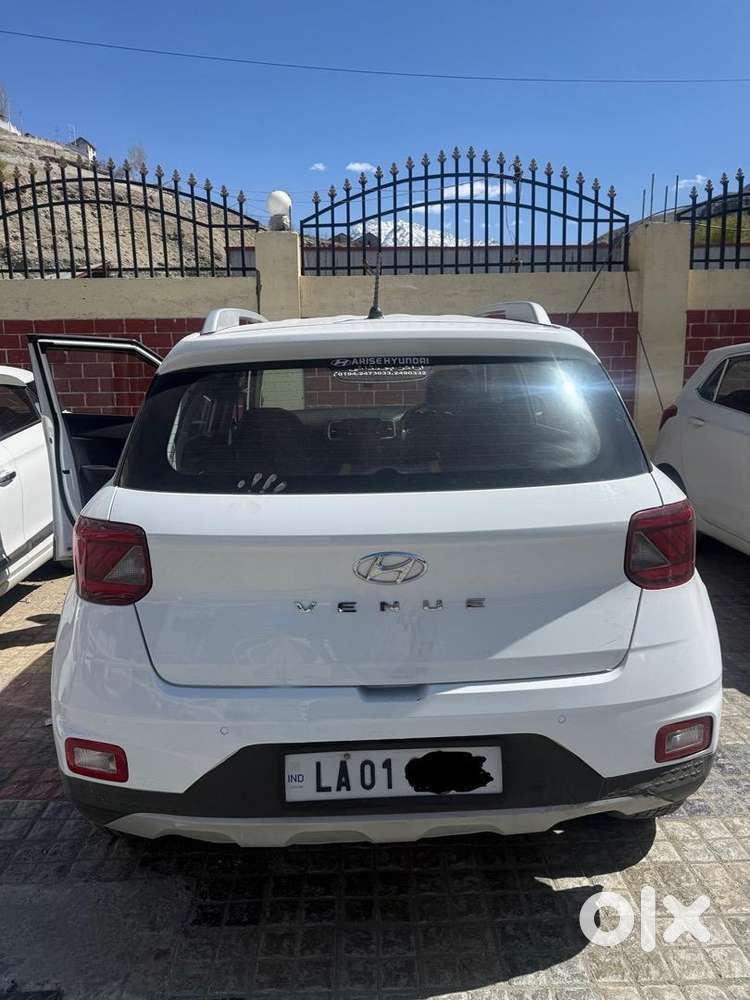 Hyundai Venue Petrol 2021 Car
