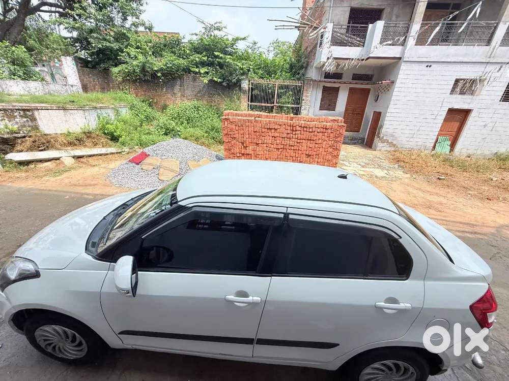 Maruti Suzuki Dzire 2015 Diesel 80000 Km Driven