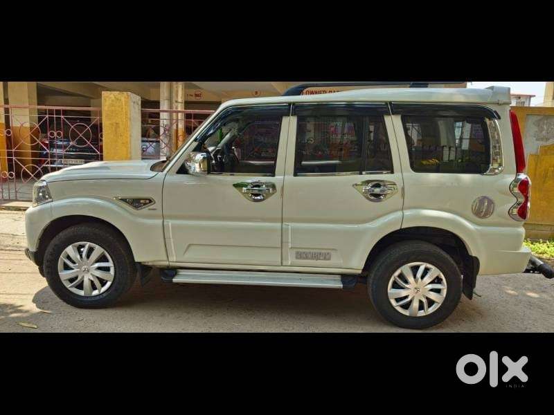 Mahindra Scorpio S5, 2018, Diesel