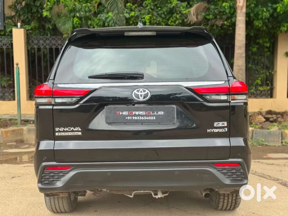 Toyota Innova Hycross 2.0 Zx Hybrid 7 Str, 2023, Petrol