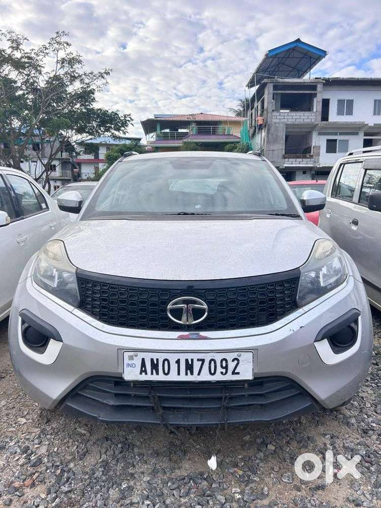Tata Nexon 1.2 Revotron Xt, 2018, Petrol