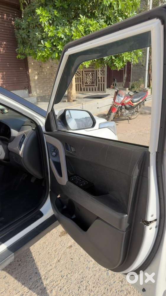 Hyundai Creta 2018 Diesel 32000 Km Driven