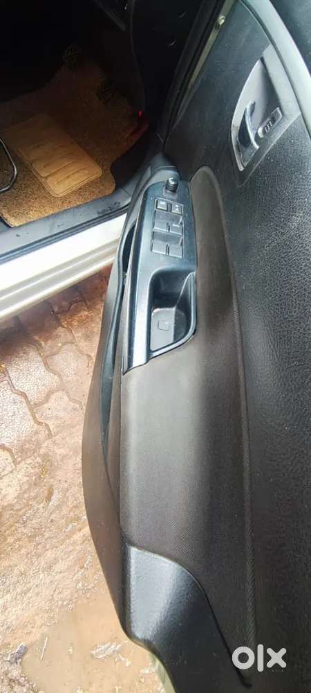 Maruti Suzuki Swift 2011