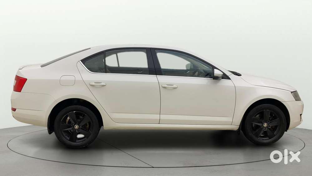 Skoda Octavia [ ] 1.8 Ambition Plus Tsi At, 2017, Petrol
