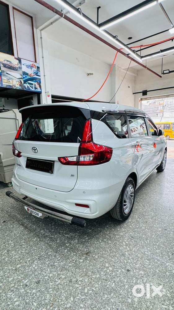 Toyota Rumion S Cng, 2026, Petrol