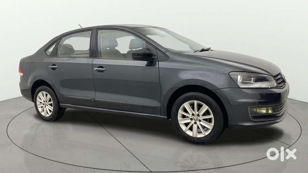 Volkswagen Vento 1.2 Highline Plus At 16 Alloy, 2016, Petrol