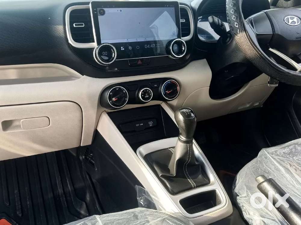 Hyundai Venue E 1.2 Petrol, 2025, Petrol