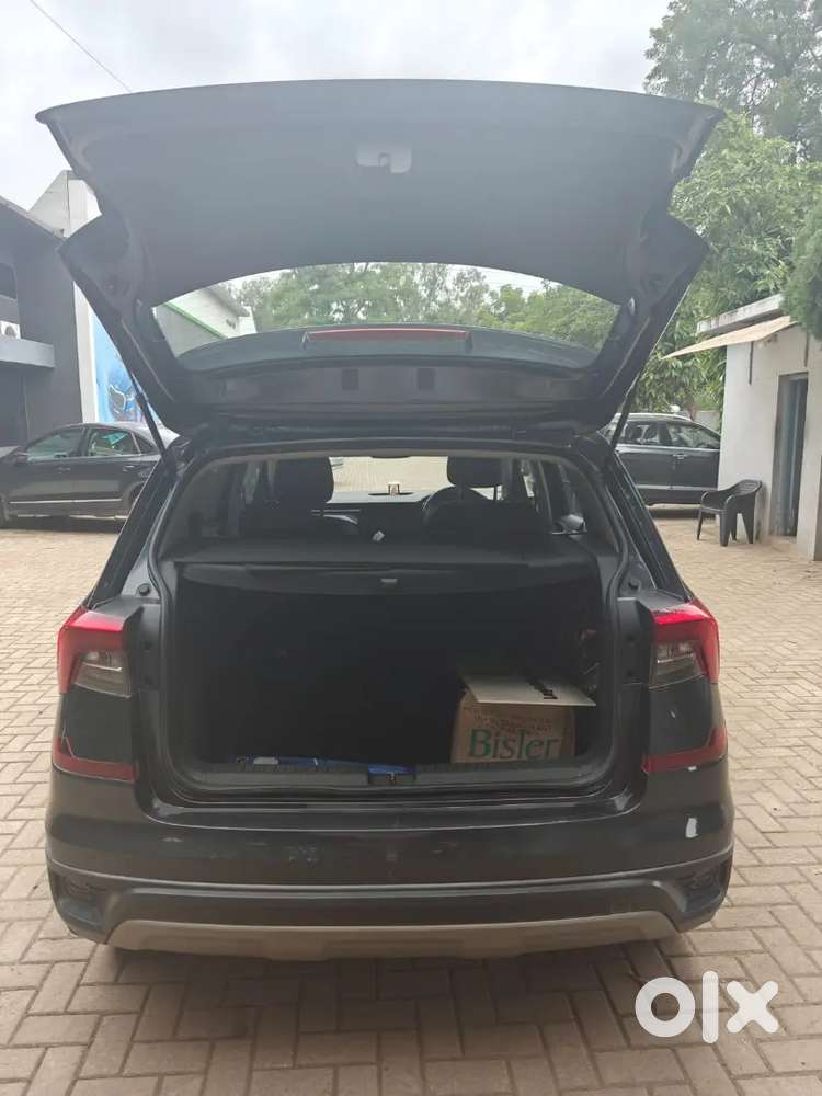 Skoda Kushaq Showroom Maintained  For Sale (used And Owned By A Lady)