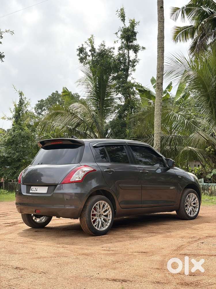 Maruti Suzuki Swift Vxi, 2016, Petrol