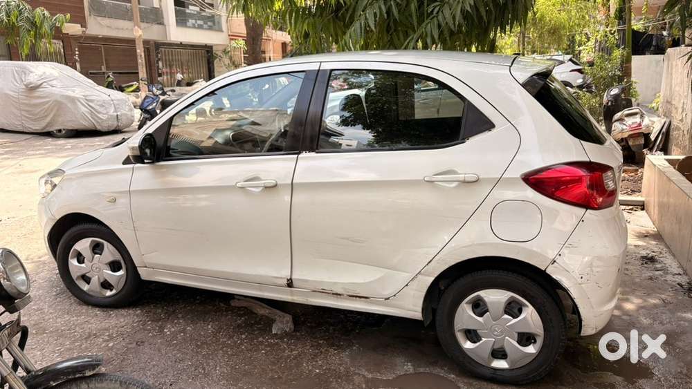 Tata Tiago Petrol 2016  Only 41k Kms Driven  Well Maintained