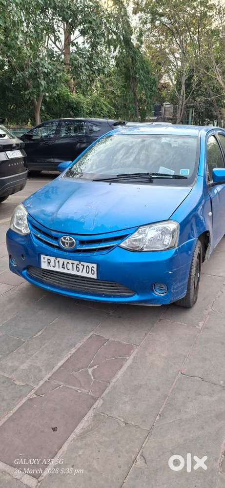 Toyota Etios Liva 2013