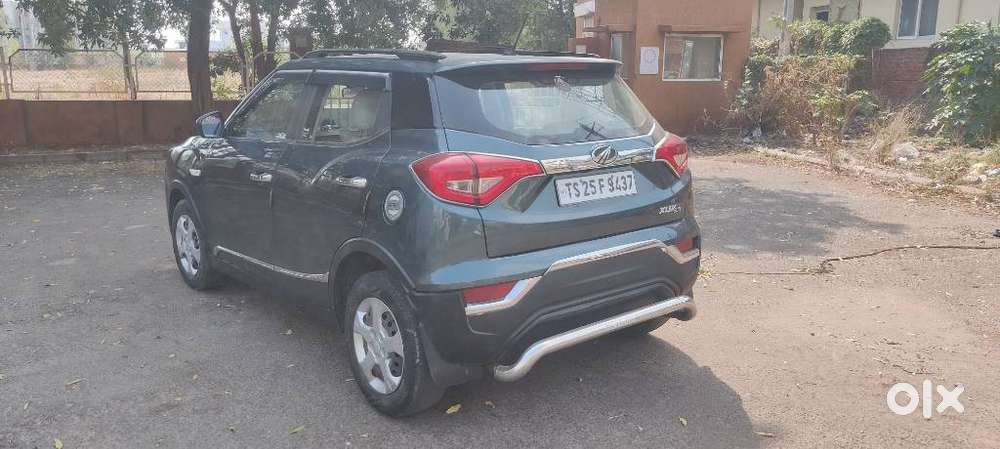 Mahindra Xuv300 W6, 2022, Petrol