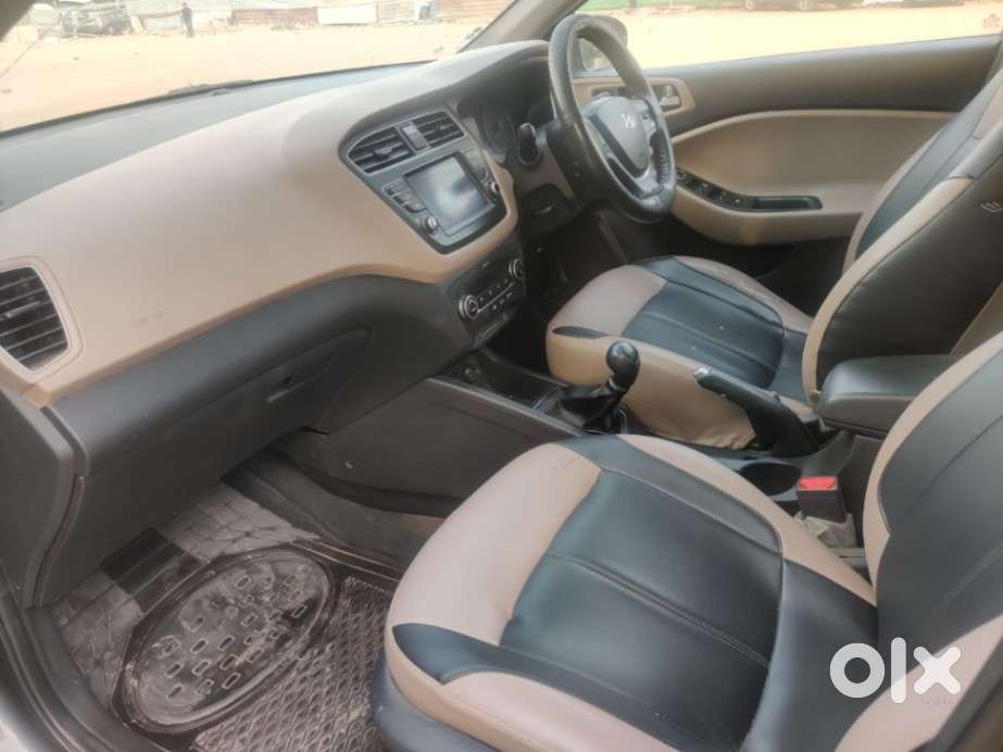 Hyundai I20 Asta (o) 1.2 Mt, 2018, Petrol
