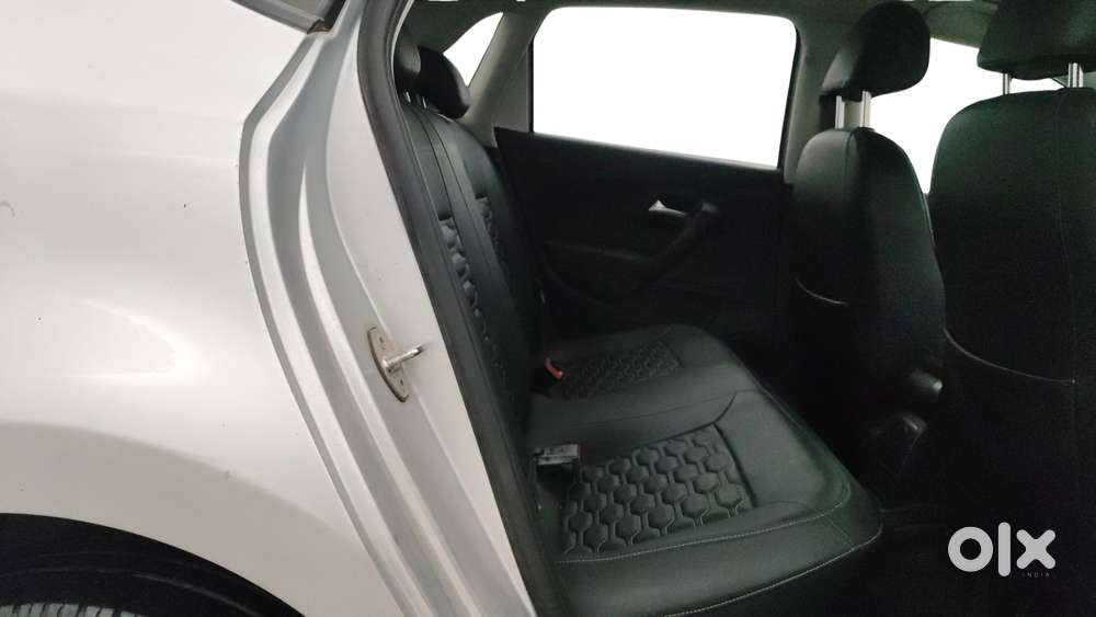 Volkswagen Polo 1.0 Tsi Comfortline At, 2021, Petrol