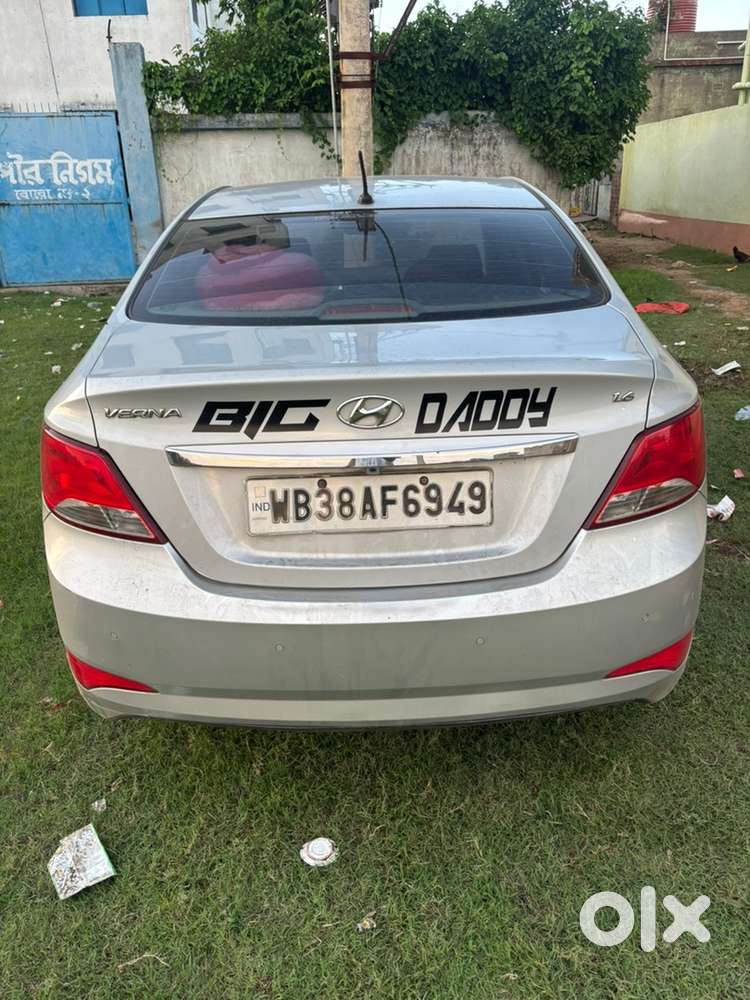 Hyundai Verna Petrol 2015