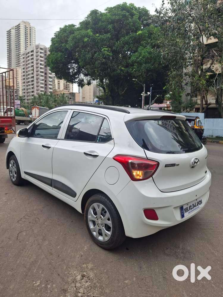 Hyundai Grand I10 Sportz (o) 1.2 At Vtvt, 2014, Petrol