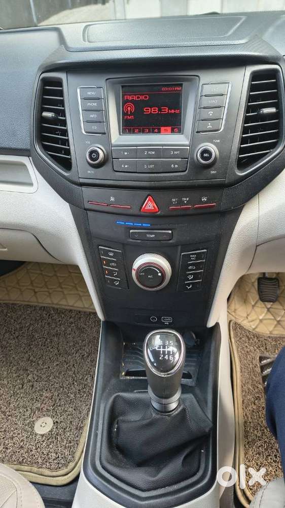 Mahindra Xuv300 W6, 2022, Petrol