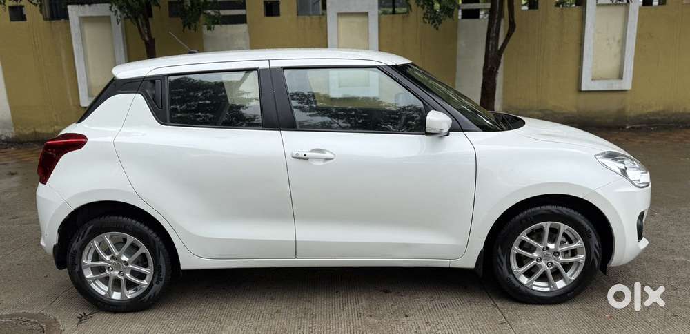 Maruti Suzuki Swift Vvt Zxi, 2022, Petrol