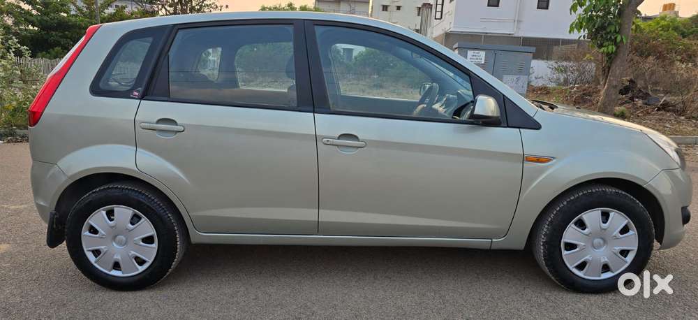 Ford Figo 2010-2012 Petrol Zxi, 2011, Petrol