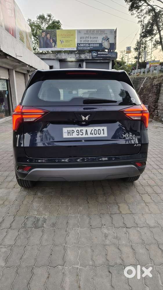 Mahindra Xuv700 Petrol 2022 Variant
