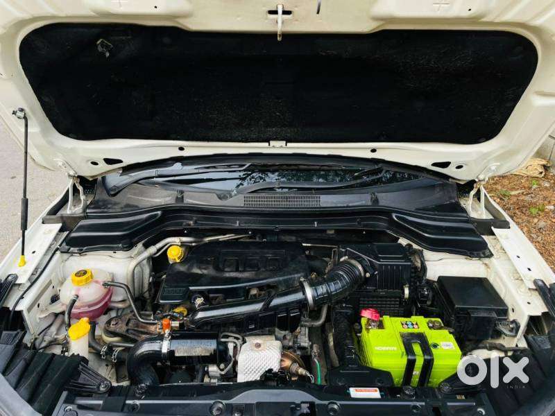 Mahindra Xuv300 1.2 W6 Amt Petrol, 2021, Petrol