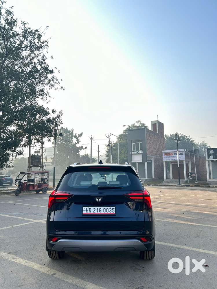 Mahindra Xuv700 Petrol 2022