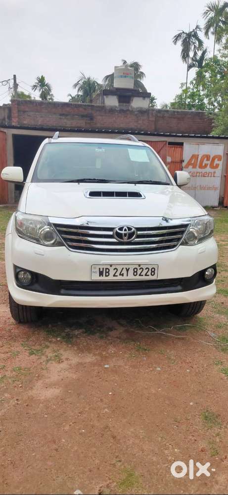 Toyota Fortuner 2015 Diesel Well Maintained