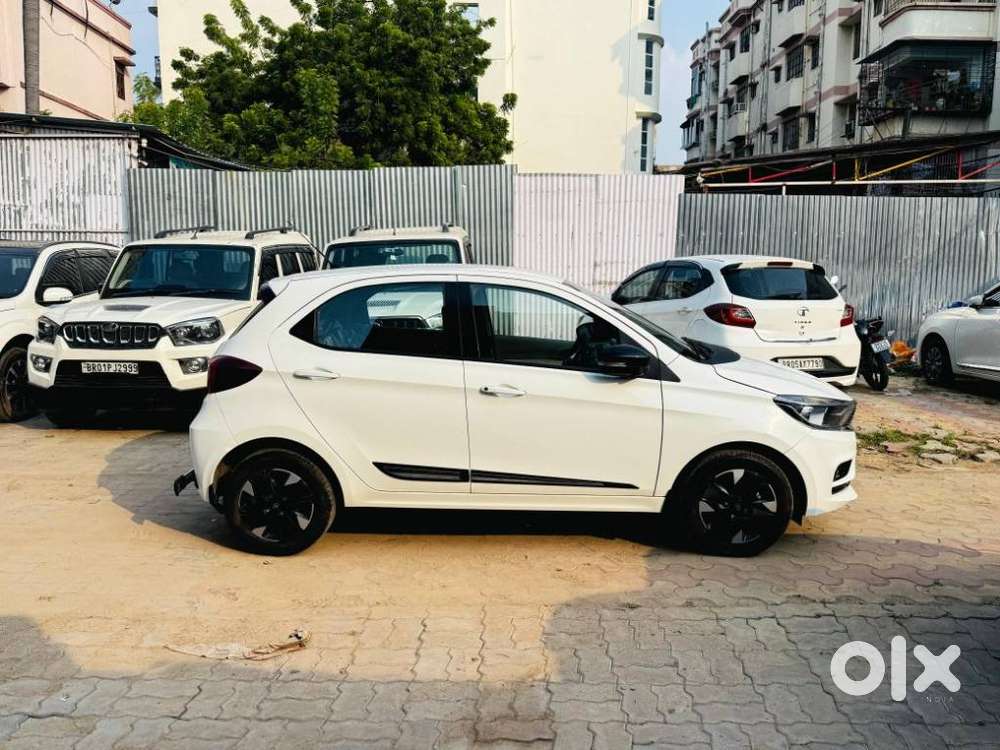 Tata Tiago 1.05 Revotorq Xt, 2025, Petrol