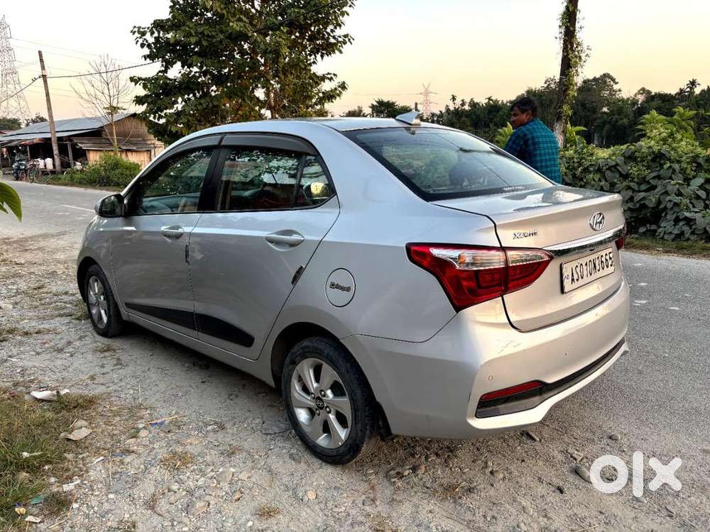 Hyundai Xcent 2018 Diesel 100000 Km Driven