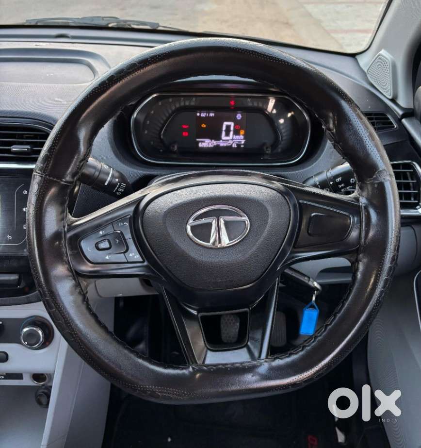 Tata Tiago 1.05 Revotorq Xt Option, 2022, Petrol